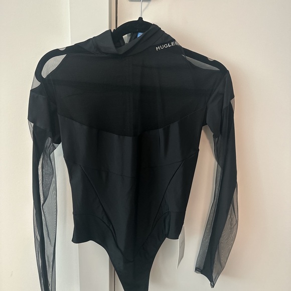 Black Mugler body suit size 40 brand new (medium) - Picture 1 of 4